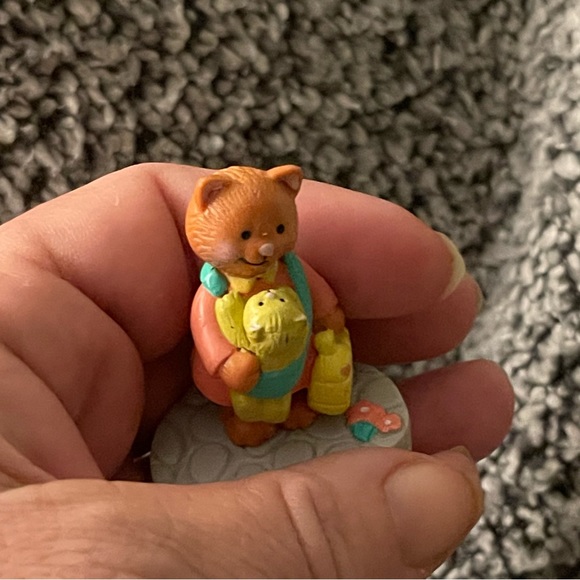 Vintage Avon Hug ‘em hold em valentines figurine - Picture 3 of 5